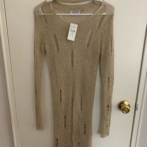 New fashion nova sweater looks super, nicematerial